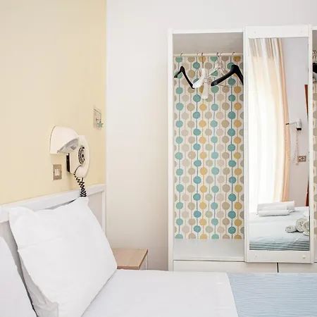 Готель Piccolo Kursaal 3*